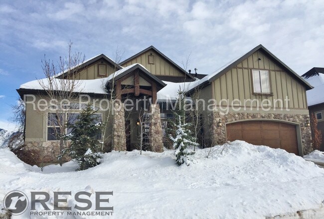 Foto del edificio - 15401 S Eagle Crest Dr