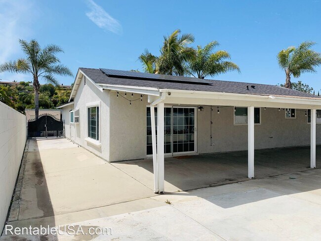 Building Photo - 4 br, 2 bath House - 5180 E. Parker St