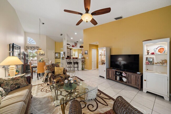 Building Photo - 702 Muirfield Ct