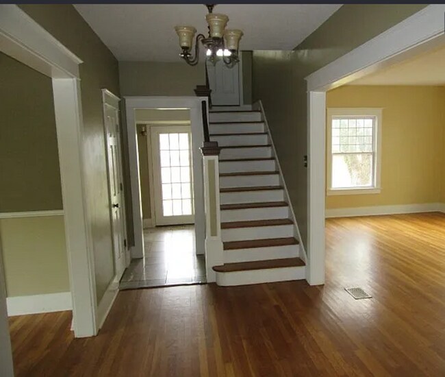 Foto del edificio - Don't miss out on this beautiful home!