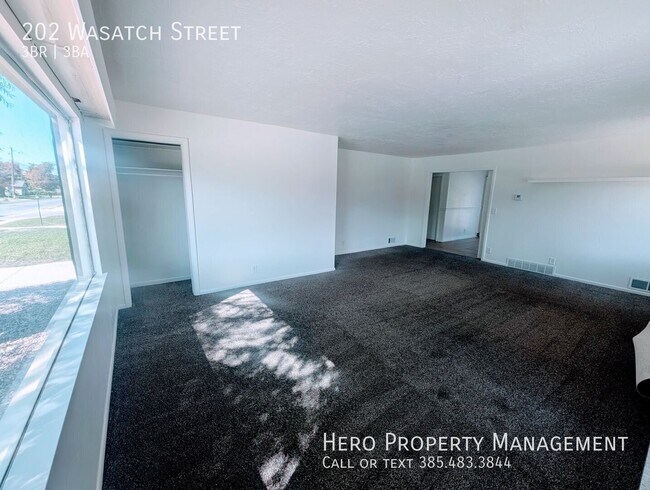 Building Photo - 202 Wasatch St.