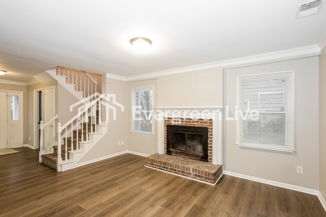 Foto del edificio - 1129 Well Spring Dr