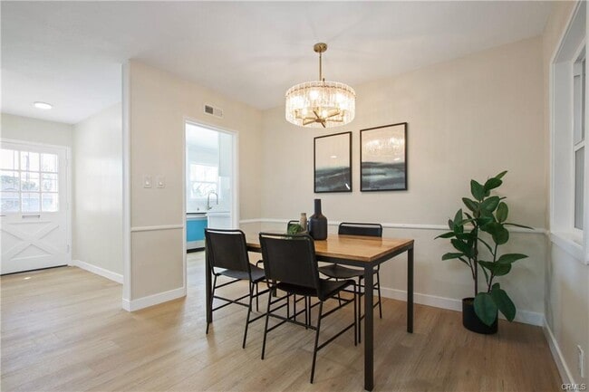 Foto del edificio - 1619 W 183rd St