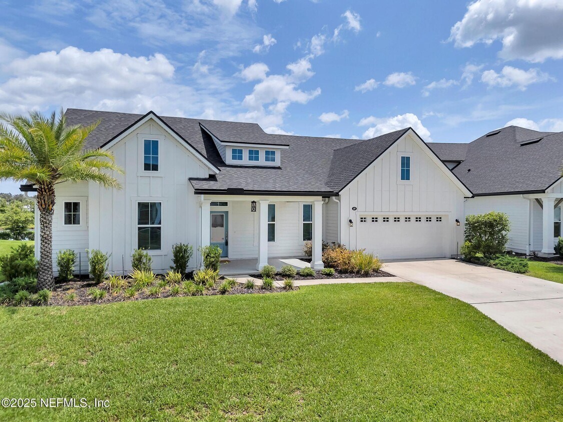 Foto principal - 69 Lomond Ct