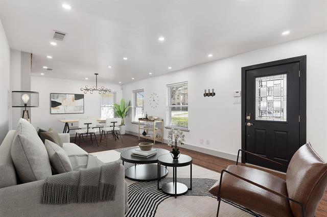 Building Photo - 9929 Gooding Dr