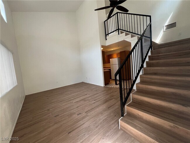 Foto del edificio - 5253 S Westwind Rd