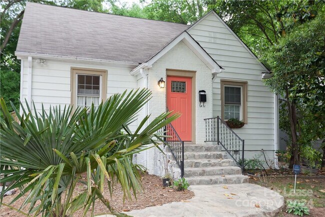Building Photo - 1829 Merriman Ave