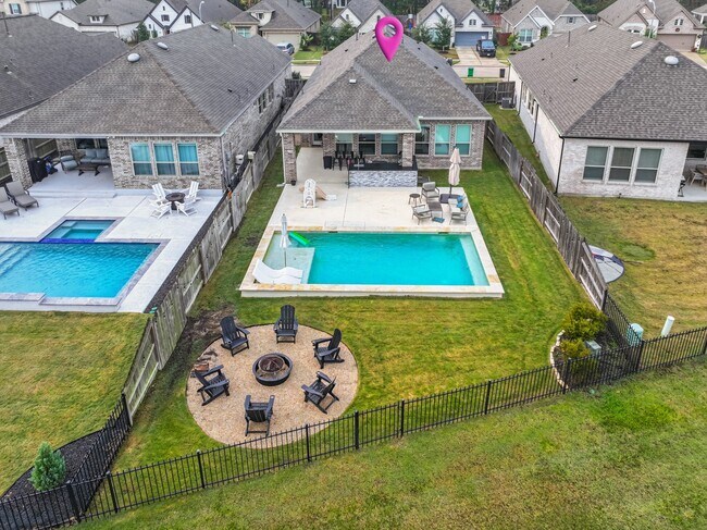 Building Photo - 24634 Songlark Bend Dr