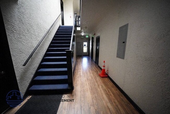 Foto del edificio - 402 N Soto St