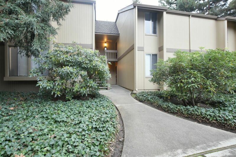 Primary Photo - 505 Cypress Point Dr