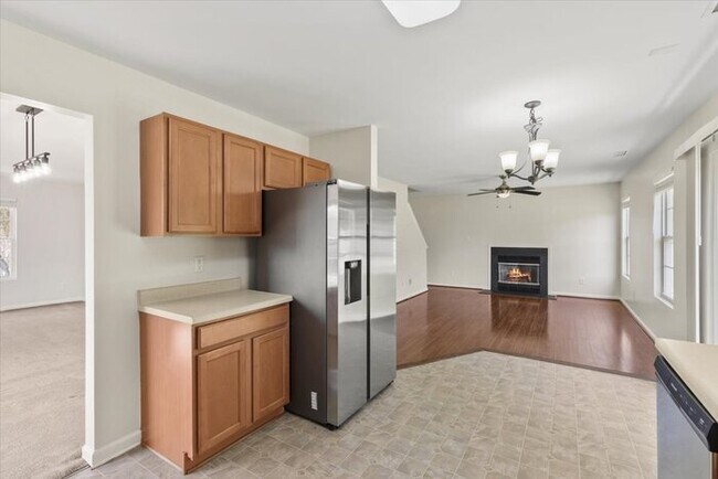 Foto del edificio - ***Coming Soon!!!***Spacious and Move-In R...
