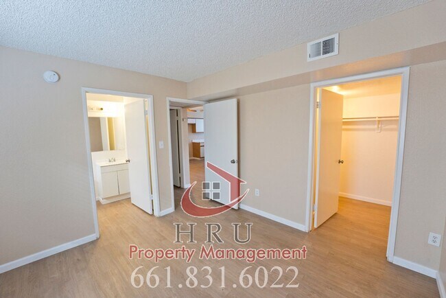 Foto del edificio - 4701 Beechwood St
