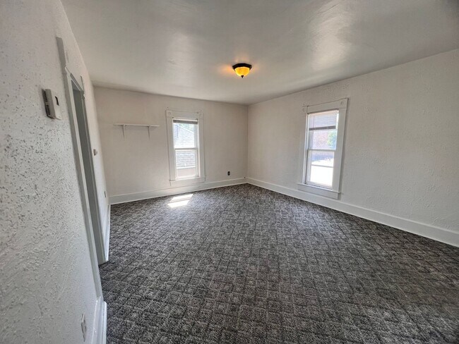Foto del edificio - 700 N 5th St