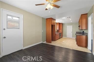 Building Photo - 377 E Nubia St