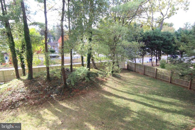 Building Photo - 6413 Wilson Ln
