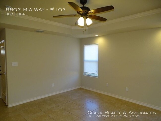 Building Photo - 6602 Mia Way #102, San Antonio, TX. 78233