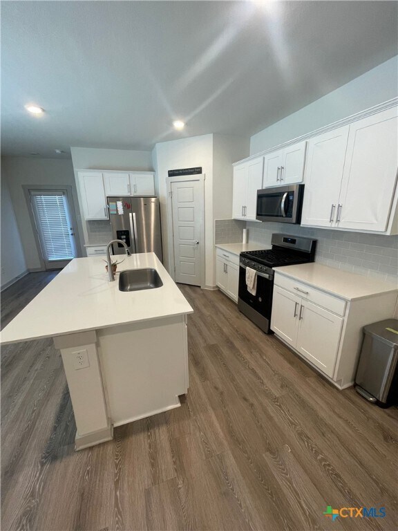 Foto del edificio - 540 Wilshire Rd