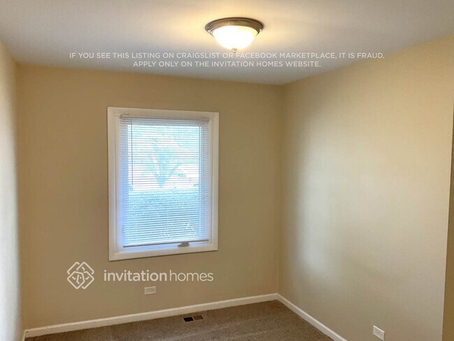 Foto del edificio - 735 Burr Oak Dr