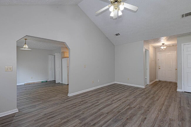 Building Photo - 5713 Marlette Ct
