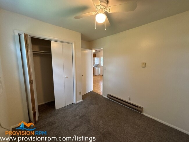 Building Photo - 7826 Bodkin View Dr