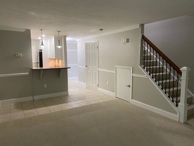 Foto del edificio - 14 Silver Hill Ln