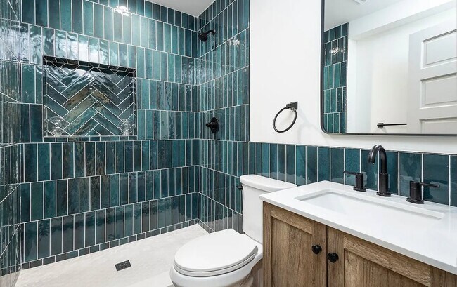 Foto del edificio - 2227 N 33rd St