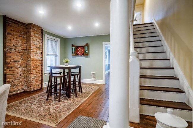 Building Photo - 4 br, 2 bath House - 143 First Avenue