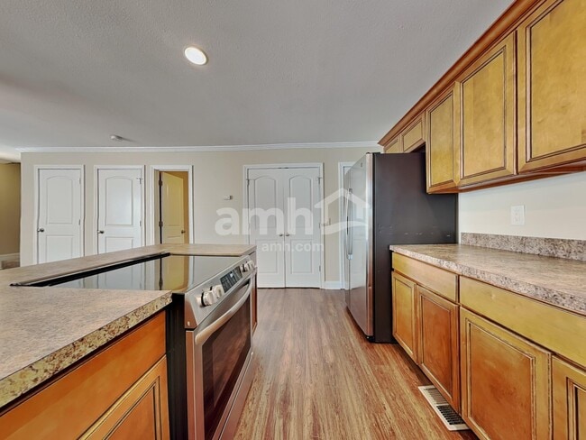 Building Photo - 10916 Parkgate Ln