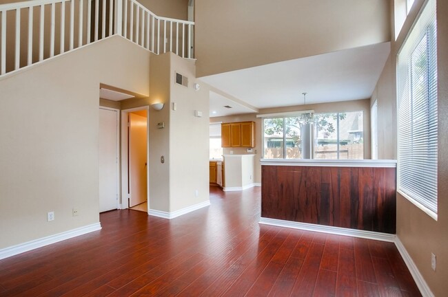 Foto del edificio - Desirable 3 Bedroom 2 Bath in Ivey Ridge C...