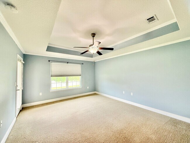 Foto del edificio - Spacious 4-Bedroom Home - Whisper Creek