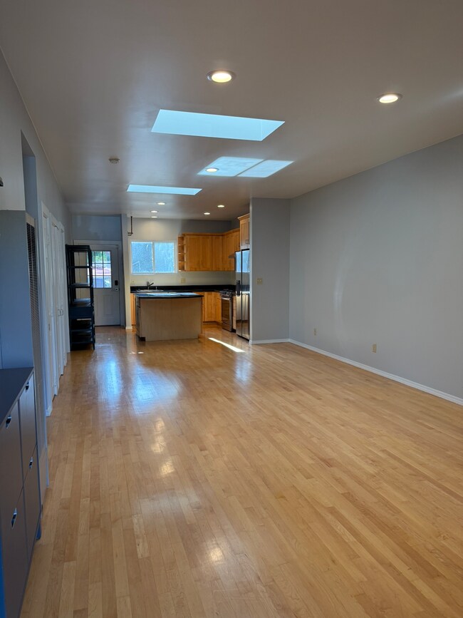Foto del edificio - 5529 Beaudry St