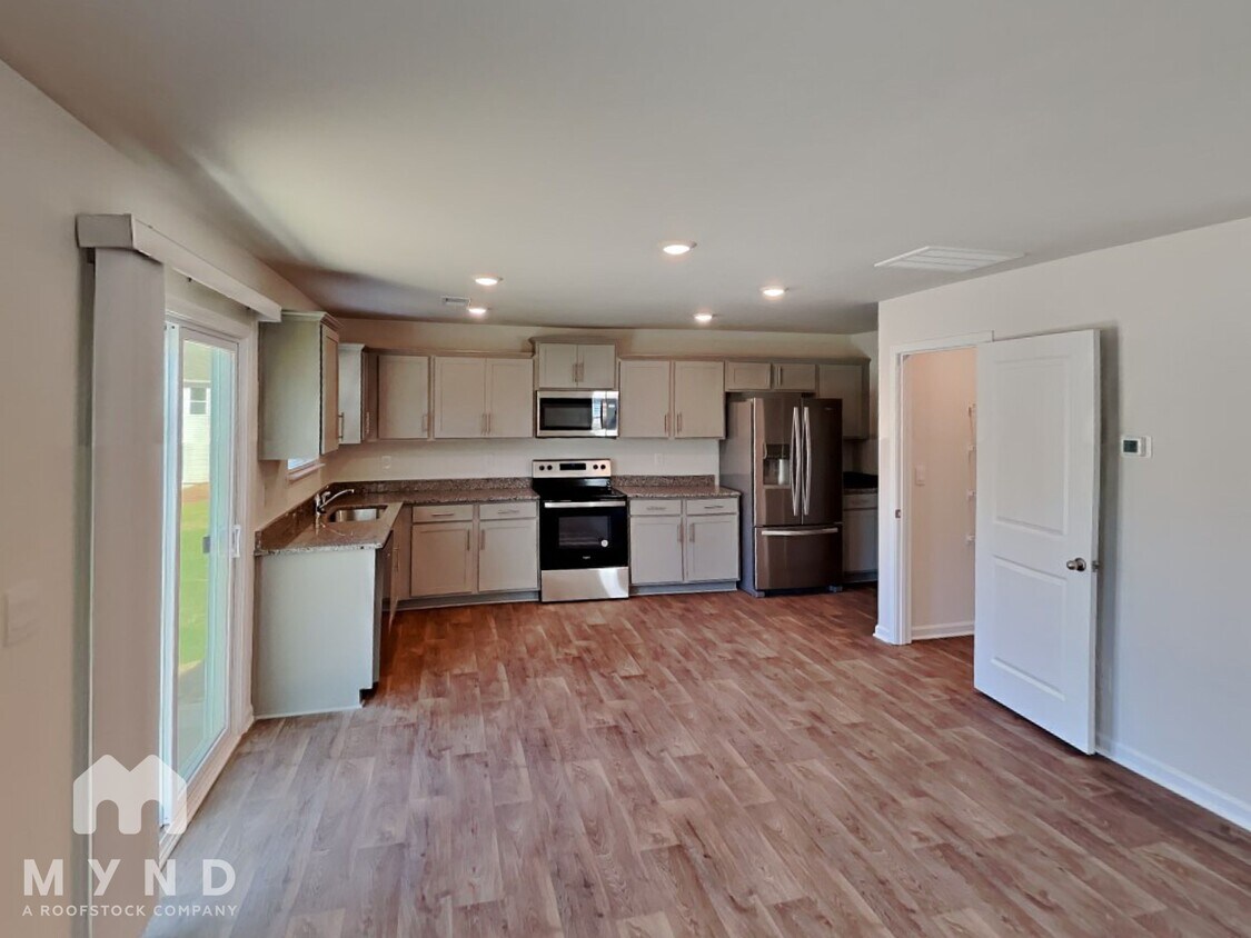 Primary Photo - 2126 Allium Dr
