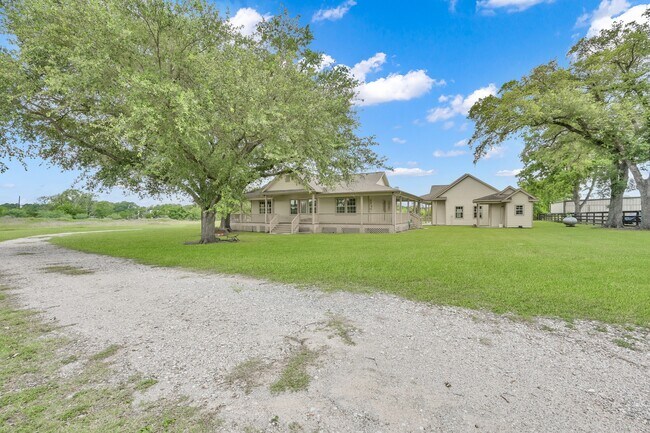 Foto del edificio - 10618 Hufsmith Rd