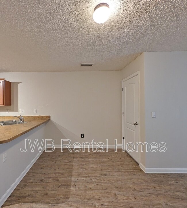 Building Photo - 4817 Playschool Dr