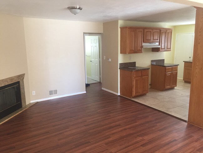 Foto del edificio - 4609 W 172nd St