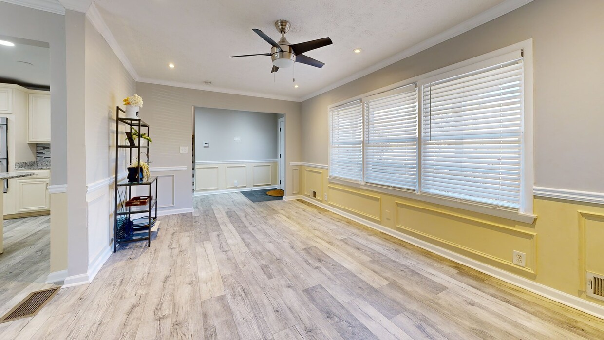 Photo - Bright, Spacious Stone Mountain Residence on Tahoe Circle House