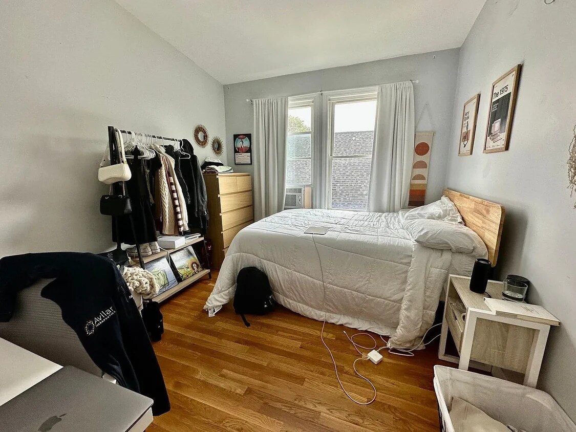 Foto principal - 14 Curtis Ave