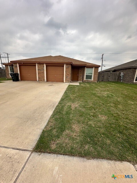Building Photo - 1503 Justin Lp