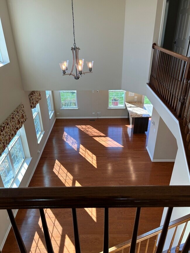 Building Photo - 9975 Williams Dr