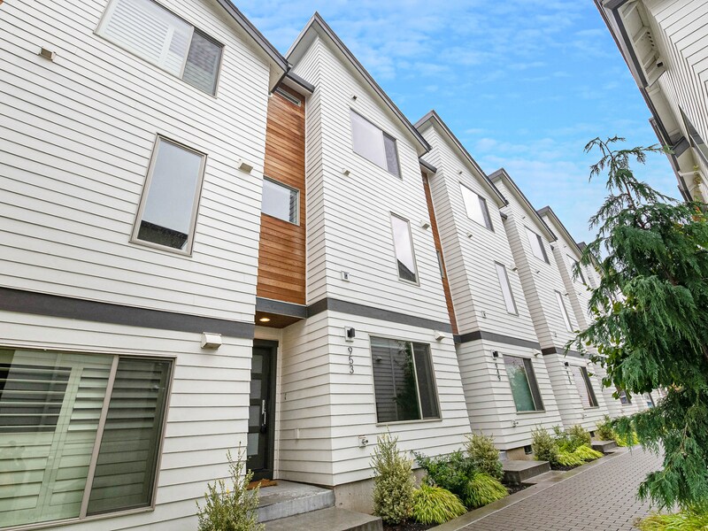 953 N Skidmore St, Portland, OR 97217 Townhome Rentals in Portland OR