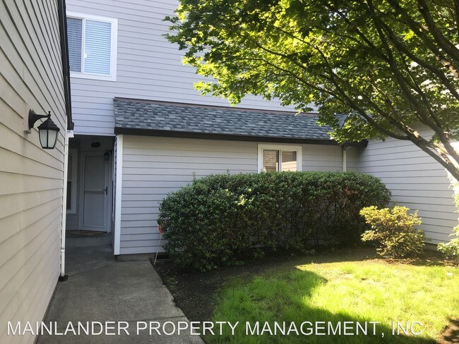 Building Photo - 3 br, 2.5 bath House - 7266 SE THIESSEN RD