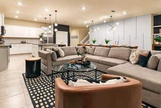 Building Photo - 3028 Mahalo Dr