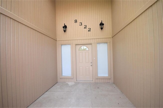 Building Photo - 8322 Carmelwood Ln