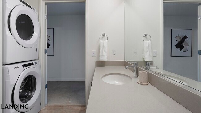 Foto del edificio - 2301 E Union St