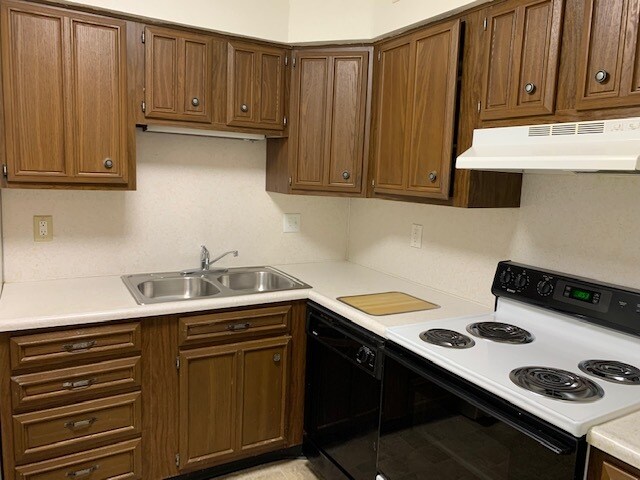 Building Photo - 2458 Old Stone Ct