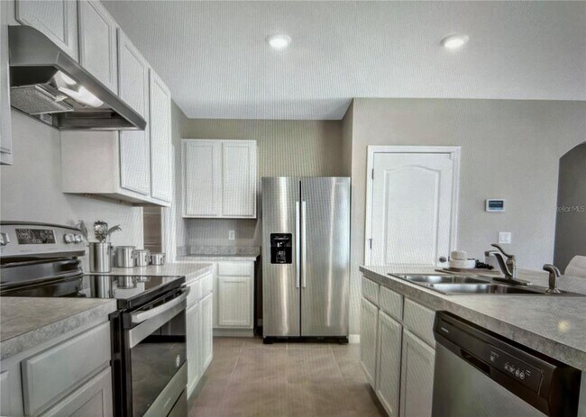 Building Photo - 3464 Sandalwood Isle Wy