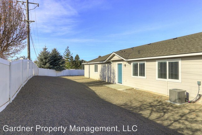 Foto del edificio - 428-440 W Locust Ln