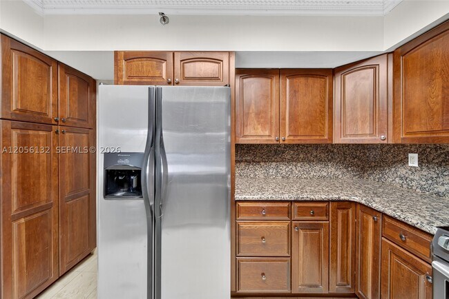 Foto del edificio - 3600 Mystic Pointe Dr
