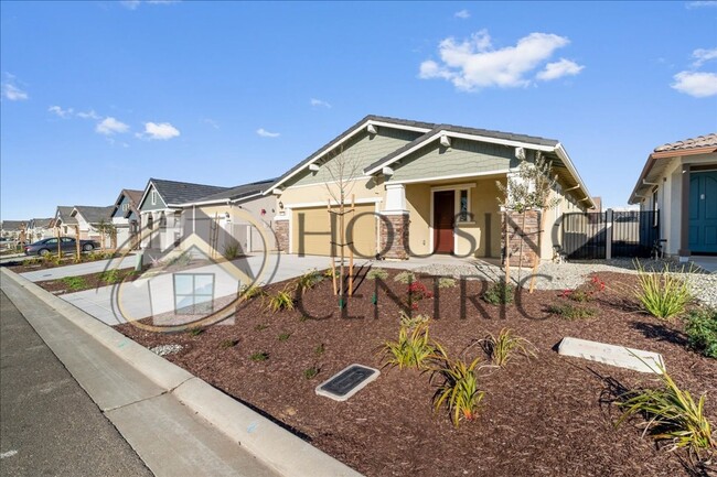 Foto del edificio - BRAND NEW SINGLE STORY SOLAR HOME in Gated...