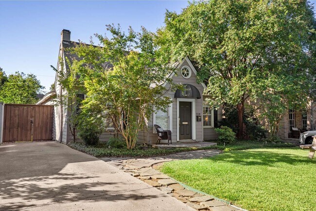 Foto del edificio - 5538 Vanderbilt Ave